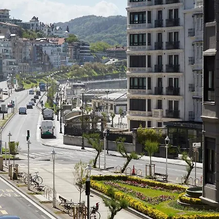 Apartment Concha Brand New & Style