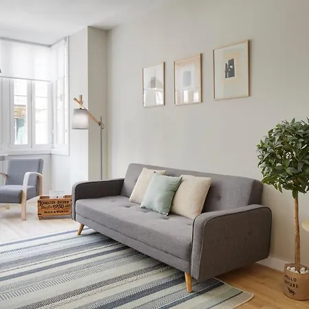 Concha Brand New & Style Apartment *